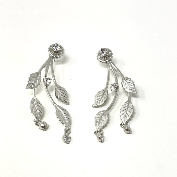 New Anthropologie BHLDN Miss Ellie Silver Leaf Drop Earrings - Picture 1 of 6